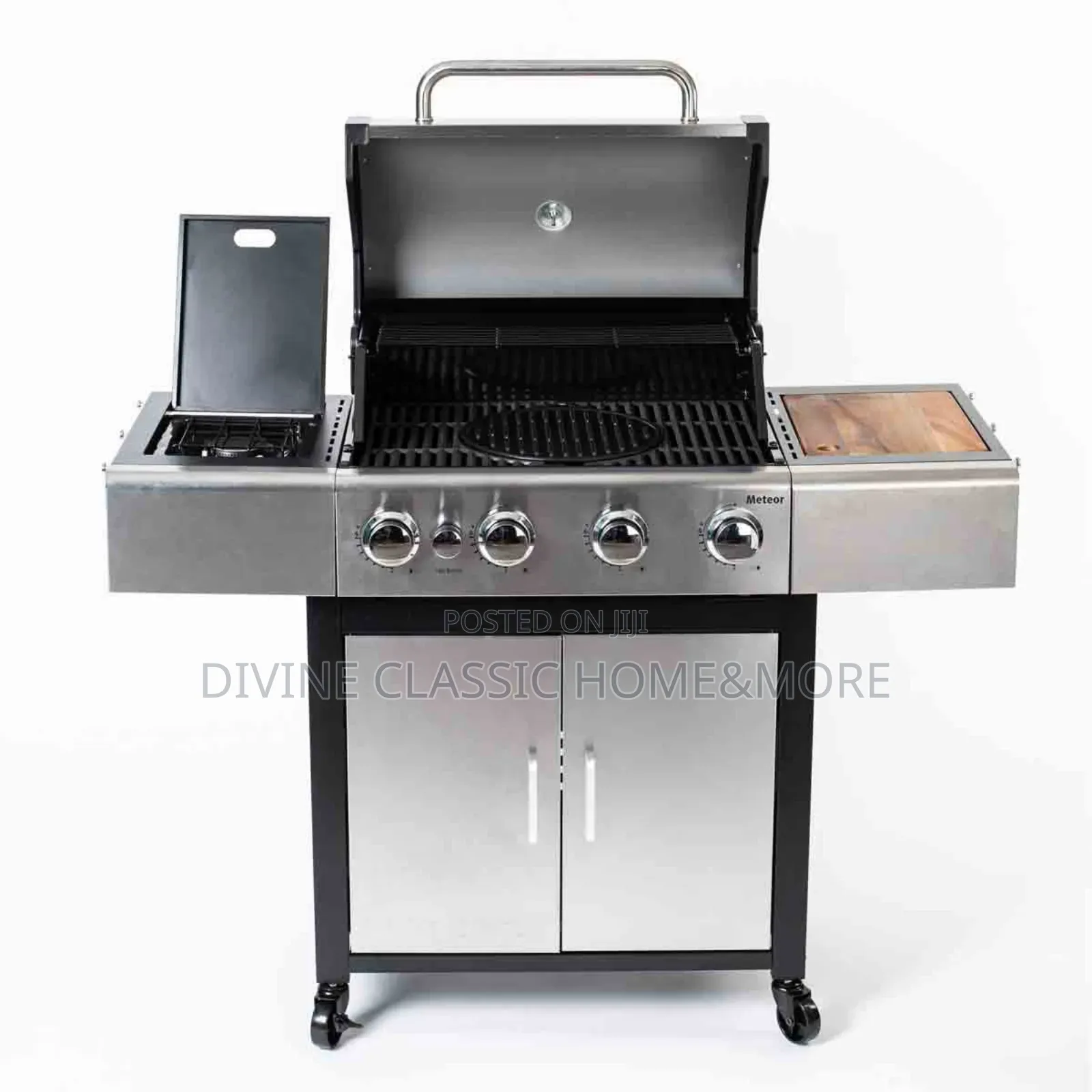 Outback Meteor 4-Burner Hybrid Gas Charcoal BBQ With a Side Burner