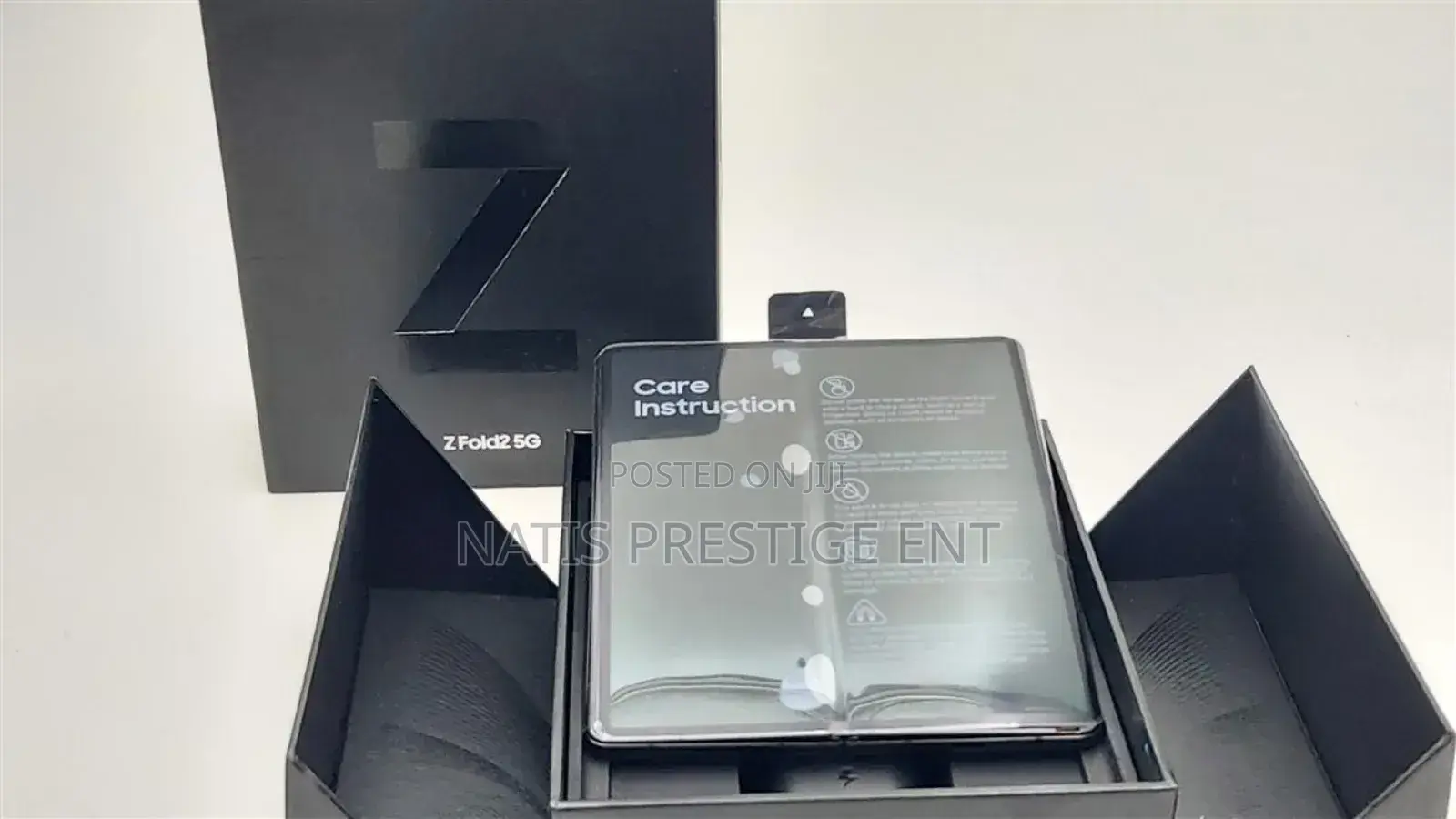 New Samsung Galaxy Z Fold 2 256 GB Black