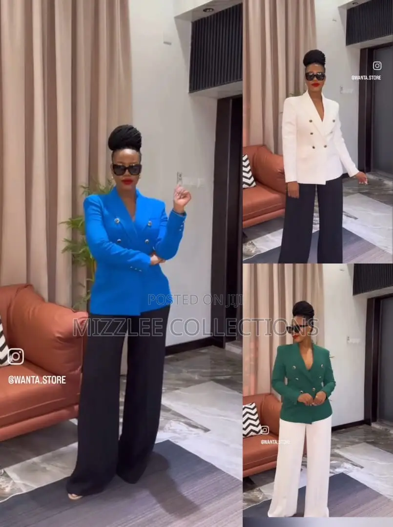 Ladies Executive Double Breasted Suit
