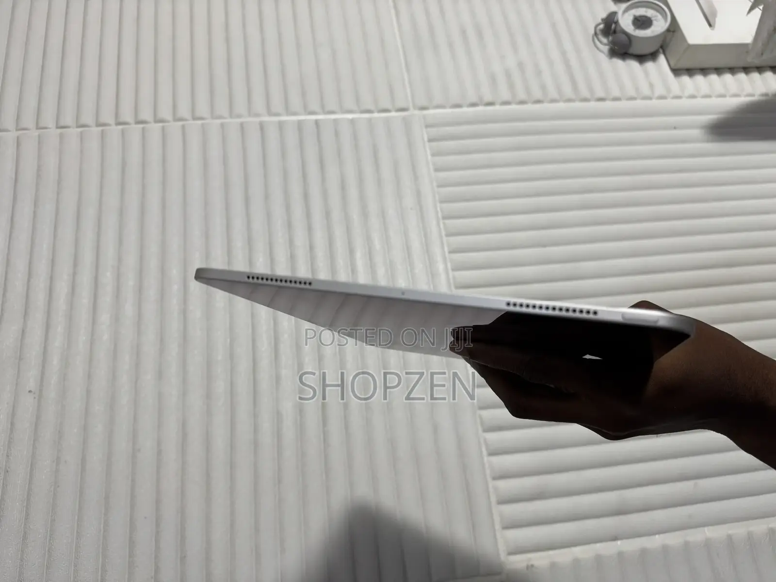 New Apple iPad Pro 13 (2024) 256 GB Silver