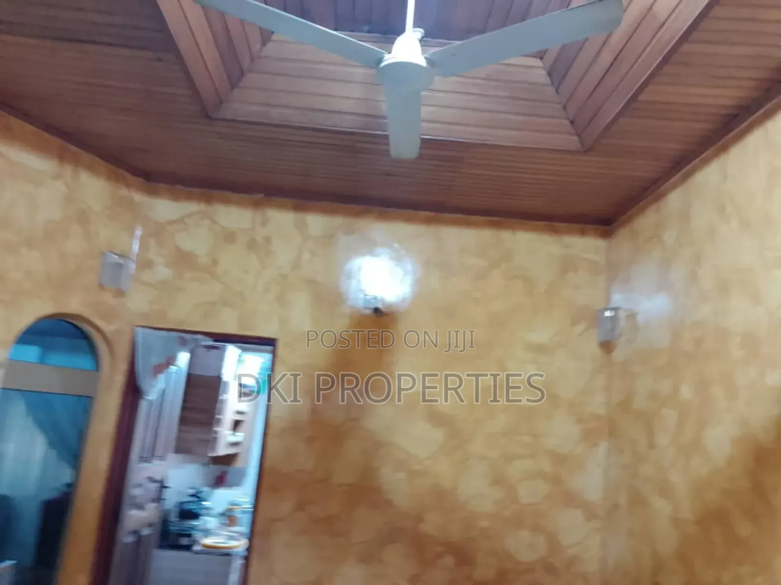 3bdrm House in Dki Properties, Amrahia for sale