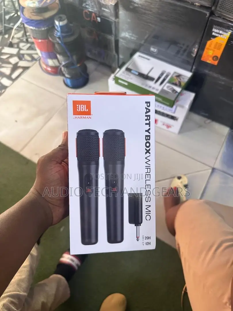 JBL Partybox Wireless Microphone