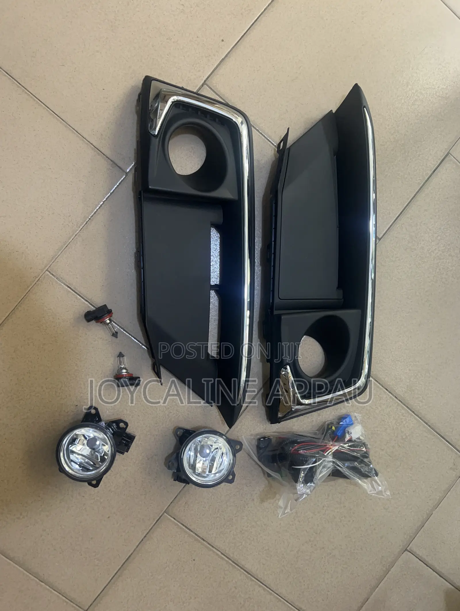 Honda Civic 2019 to 2020 Fog Light and Cover With Bulb.