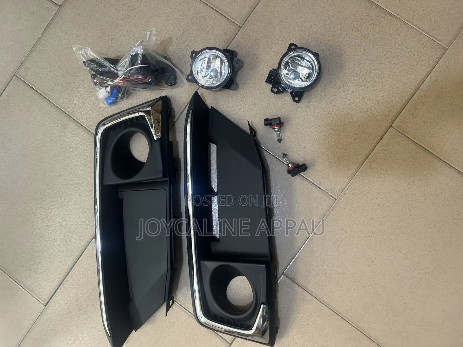 Honda Civic 2019 to 2020 Fog Light and Cover With Bulb.