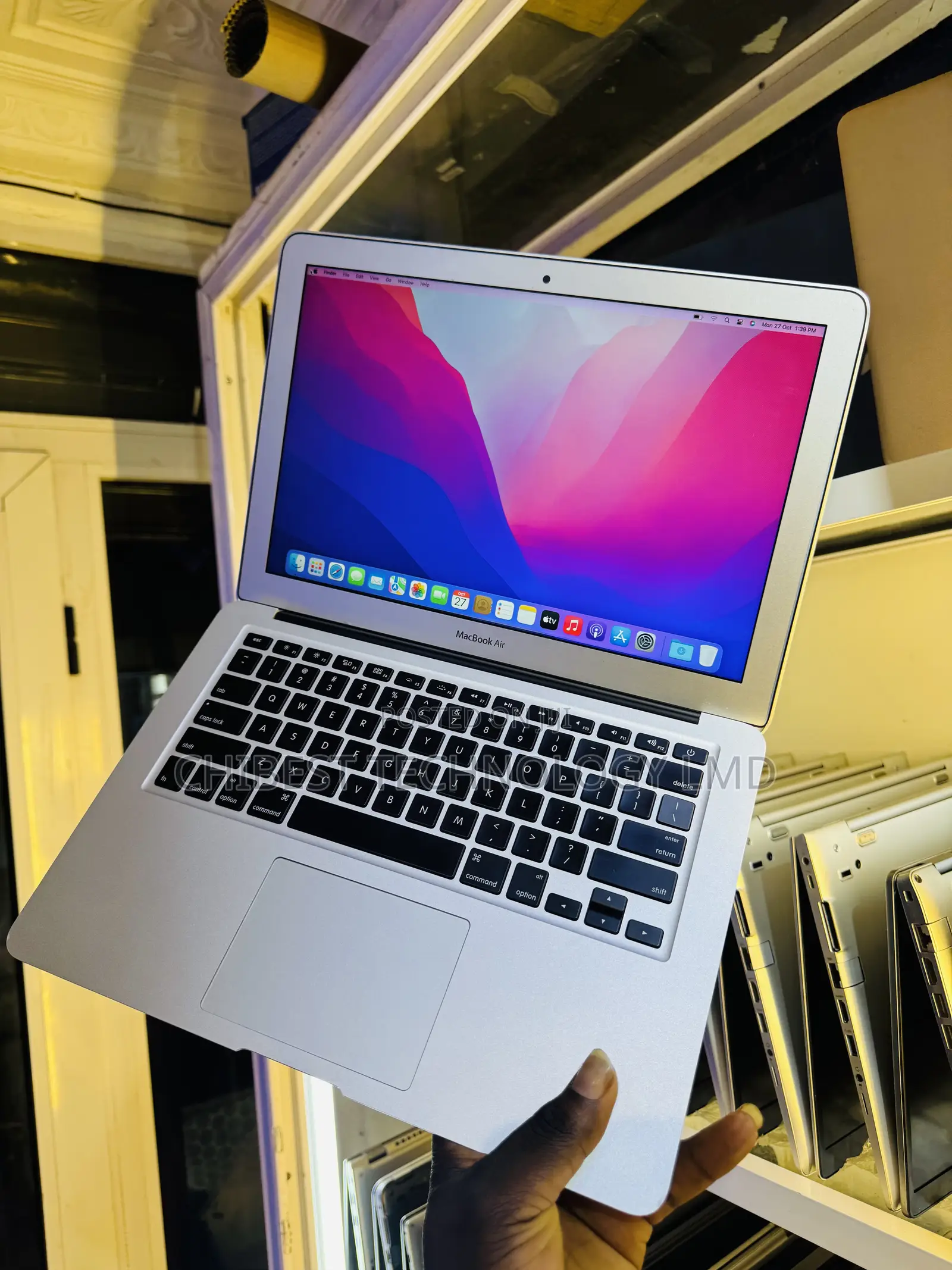Laptop Apple MacBook Air 2017 8GB Intel Core i5 SSD 256GB