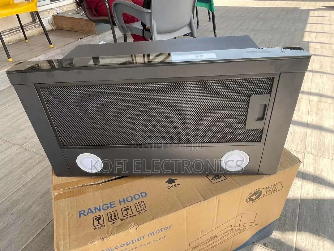 Elegant Built-in Range Hood Sleek and Silent Kitchen Extraction