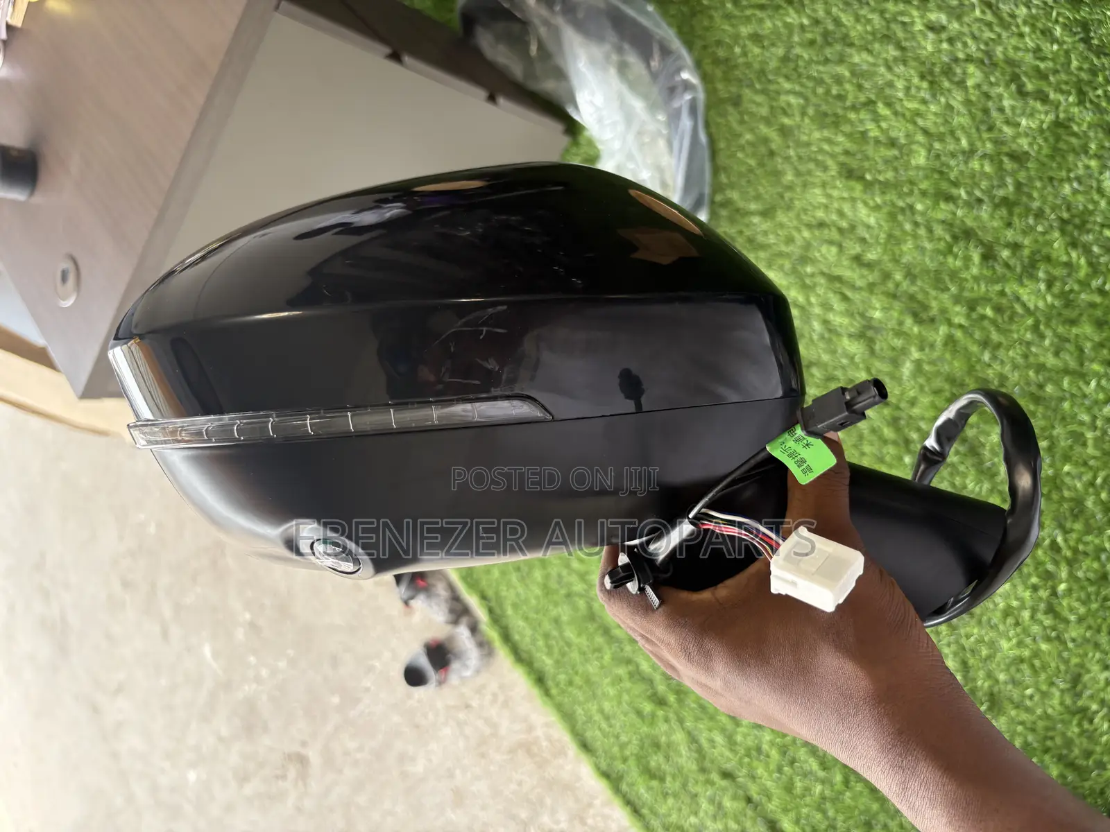 Outlander Mirror With Light,Sensor And Camera 2022 2023 2024 2025