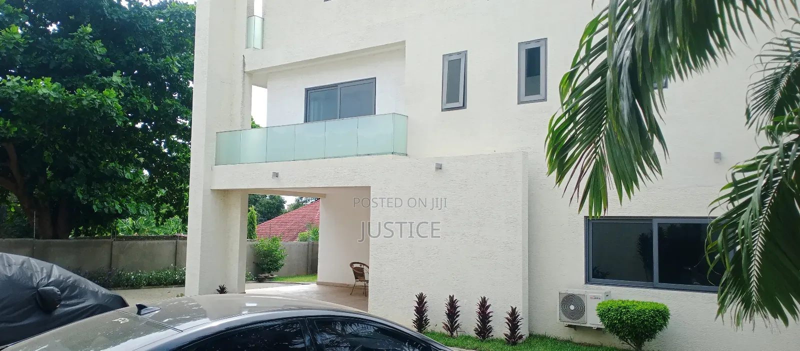 4bdrm Townhouse / Terrace in Cantonments for rent