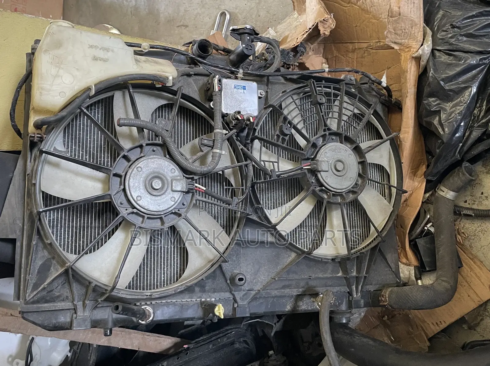 Toyota Highlander 2014-2015 Radiator Fan Tank Condenser Complete