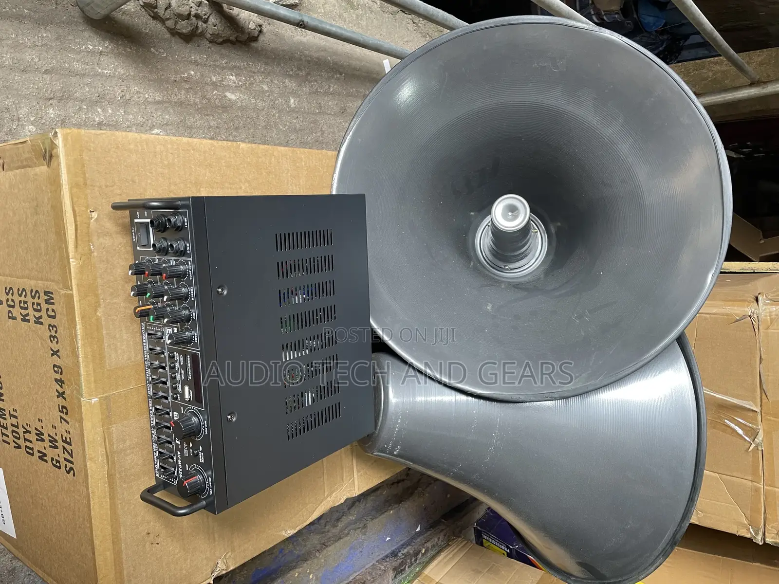 Reflex Horn and Amplifier for Public Address