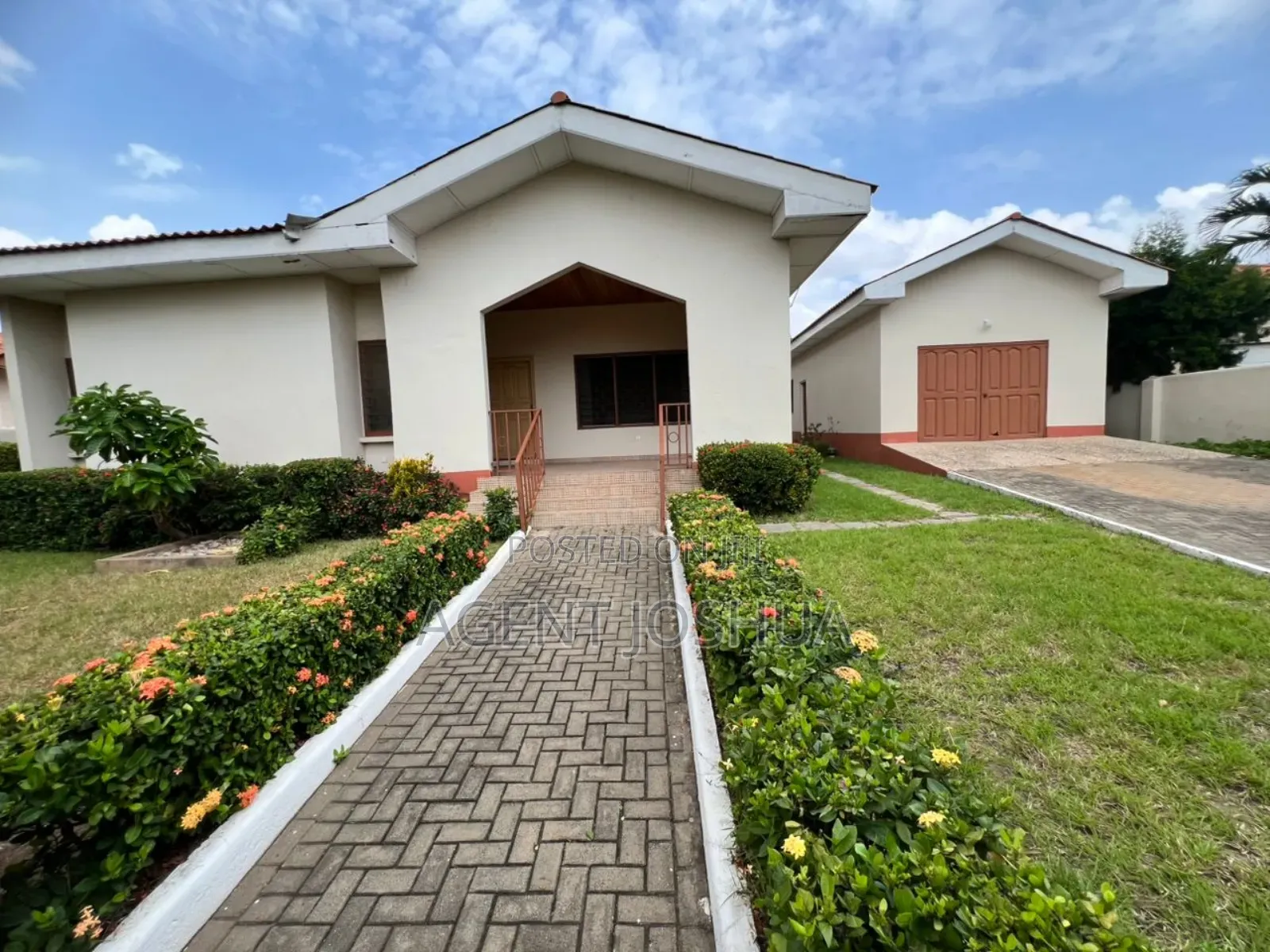 3bdrm House in Regimanuel Estate for sale