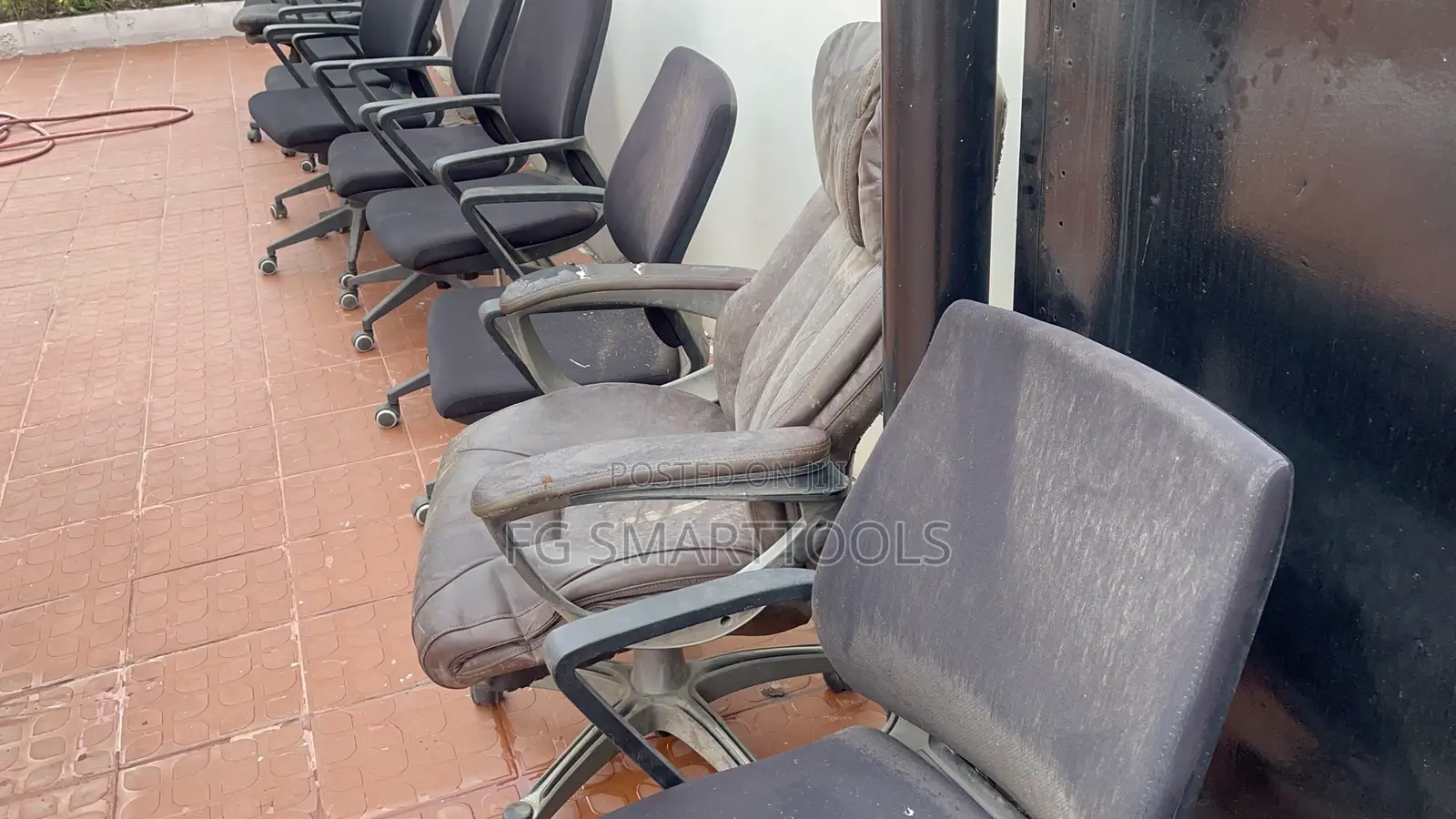 Fabric Furniture Cleaning and Wash
