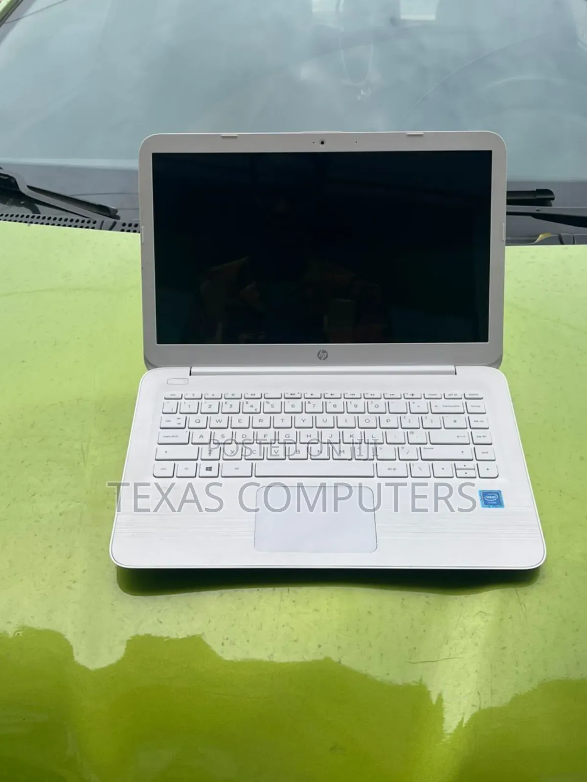 Laptop HP 14-ep0063 4GB Intel Core i7 SSD 128GB