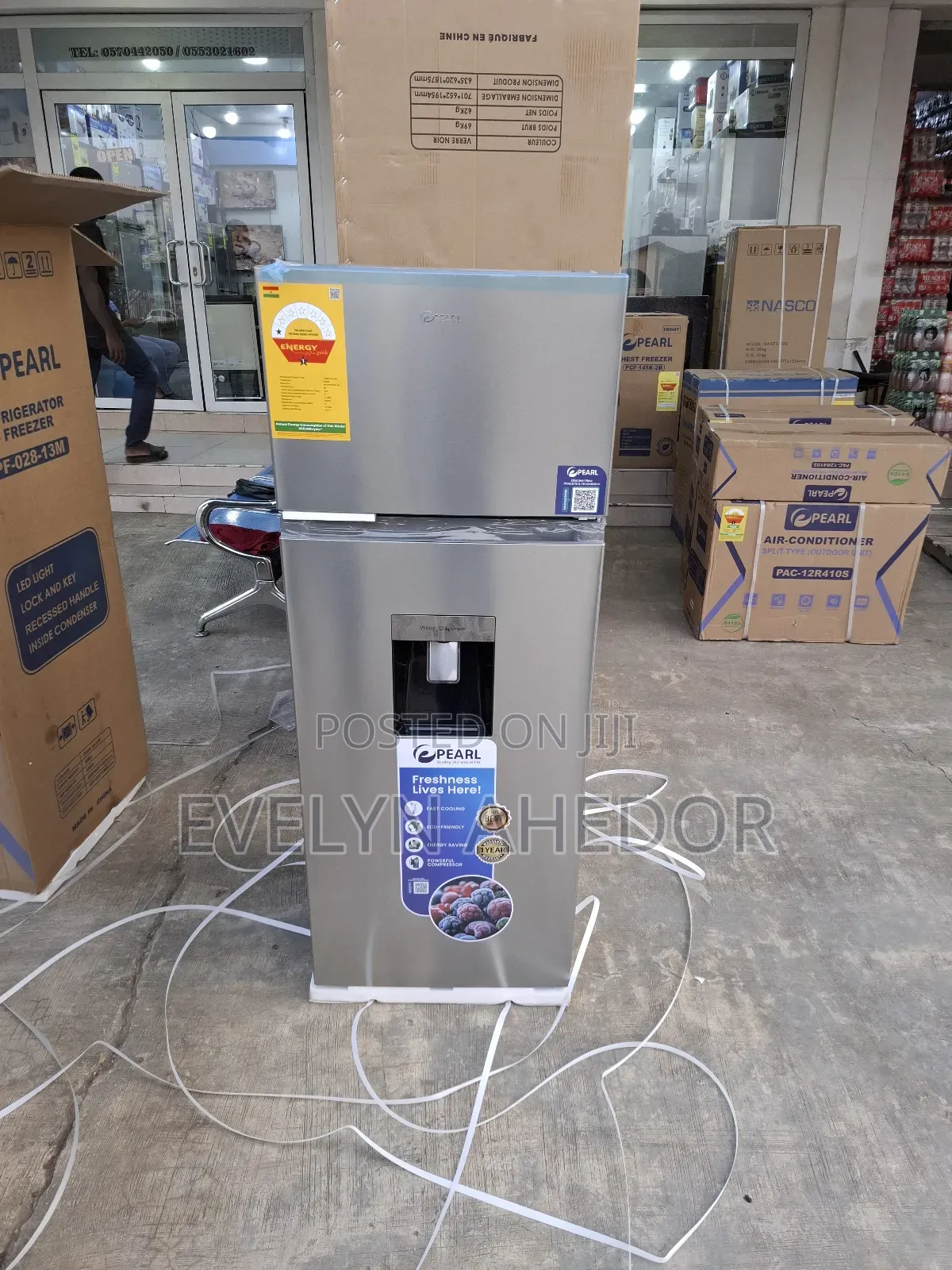Aaffordable Pearl Top Freezer With Water Dispenser Available