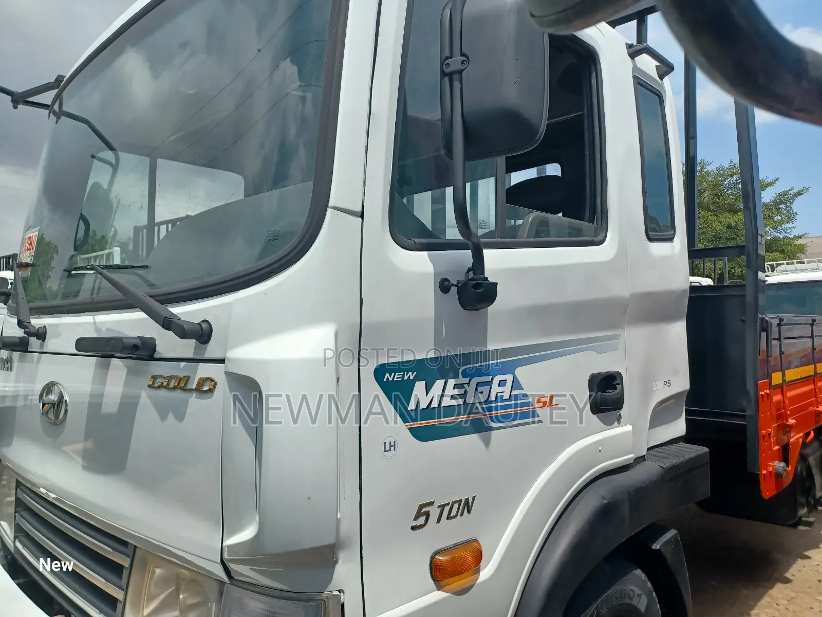 8holes Hyundai Truck
