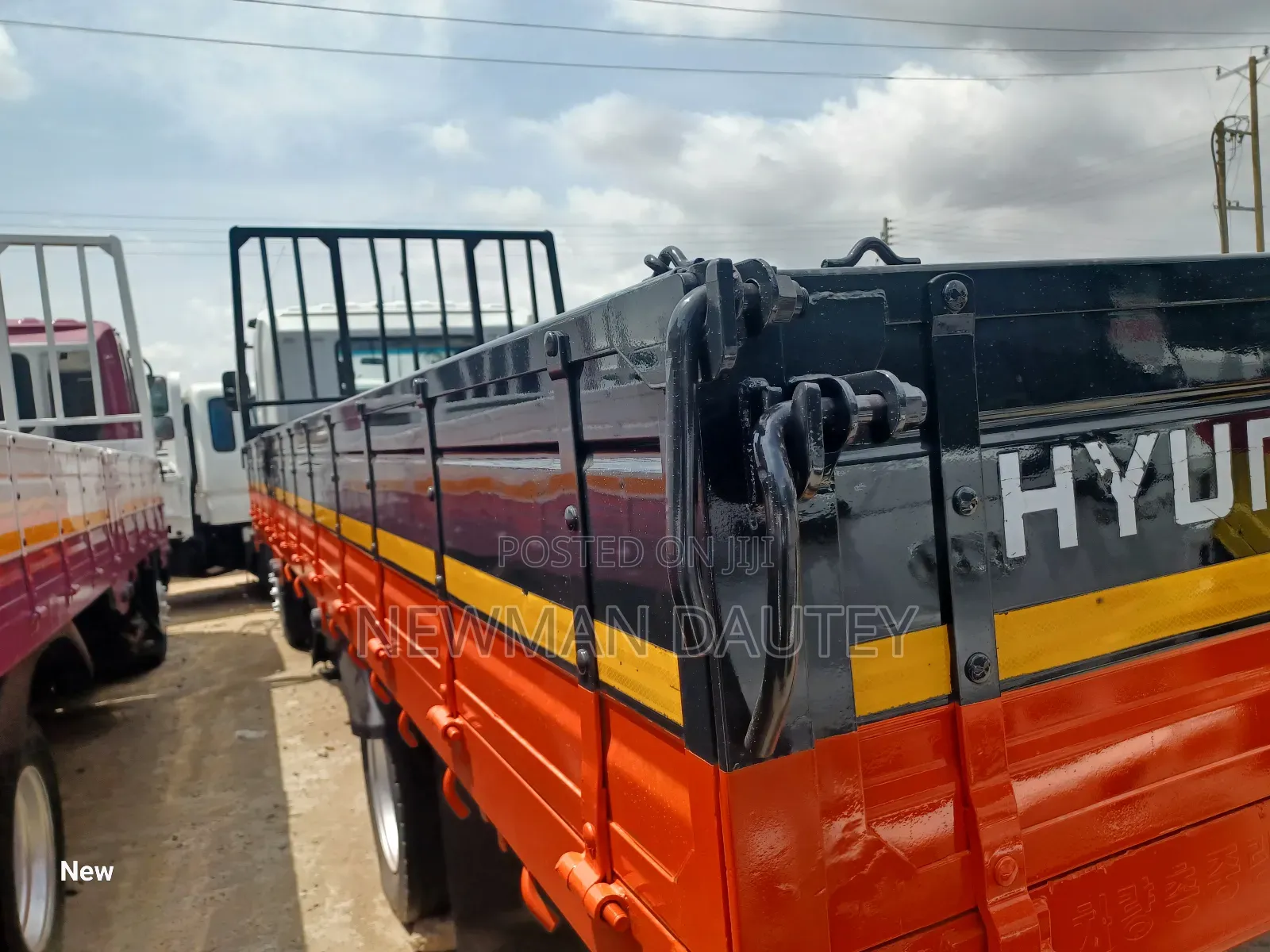 8holes Hyundai Truck