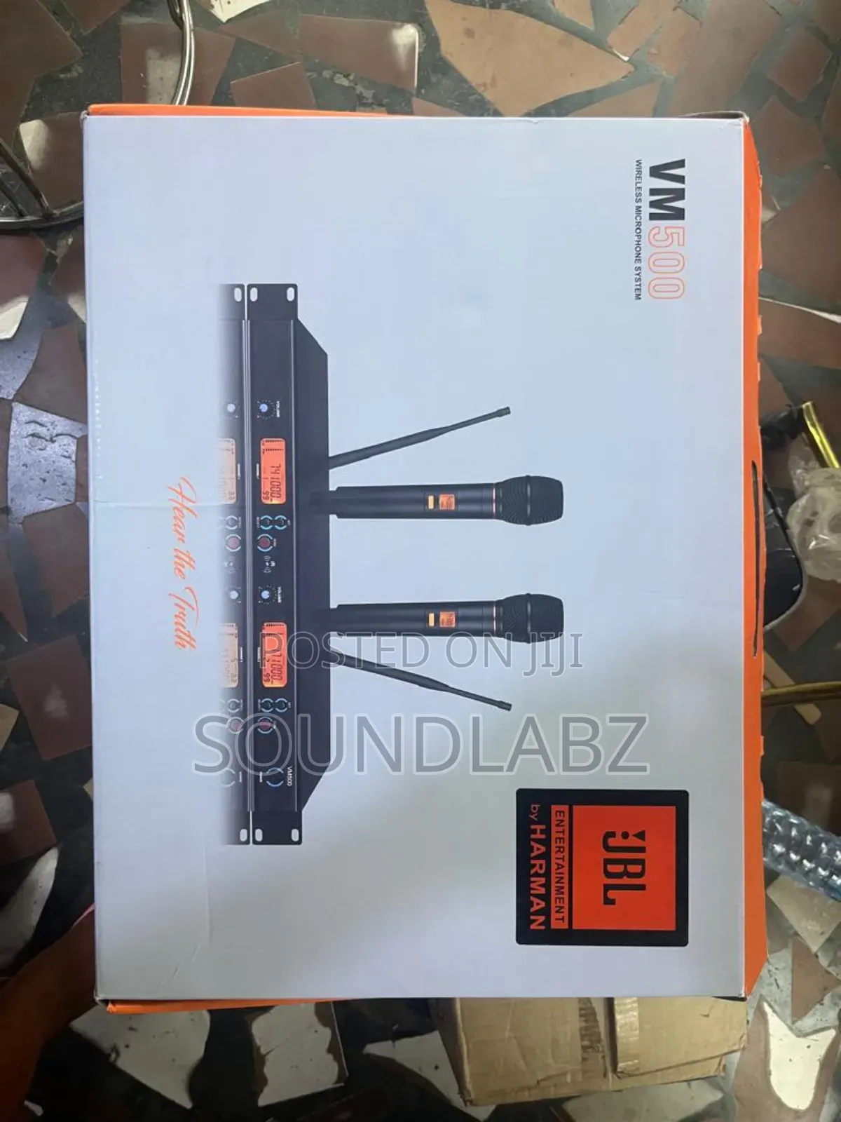 Jbl Vm500 2in1 Professional Wireless Microphone System.