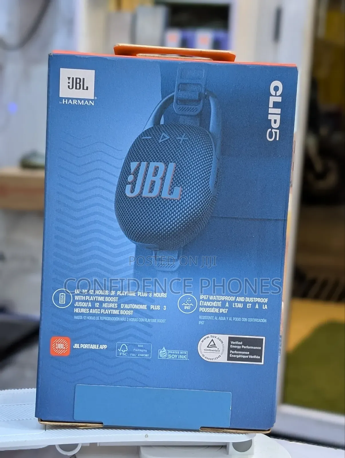 JBL Clip 5
