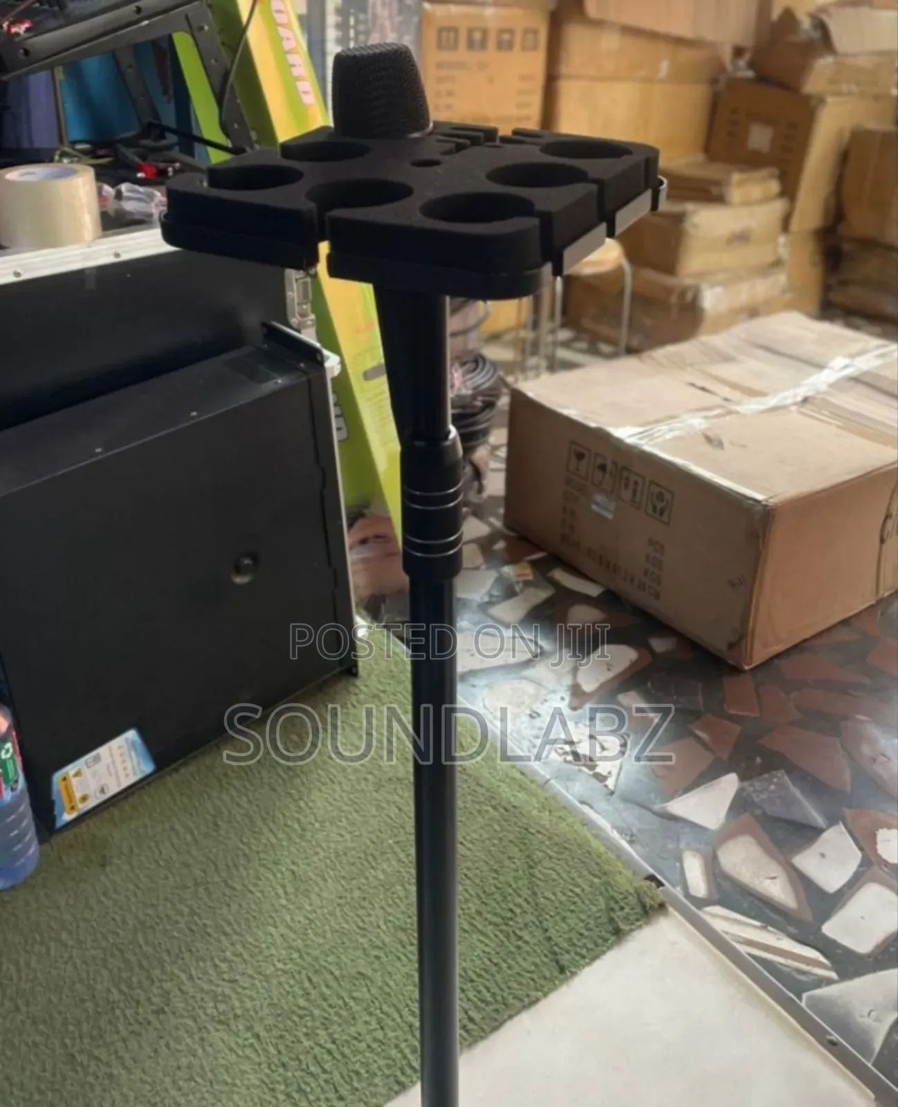 Multi-microphone Holder