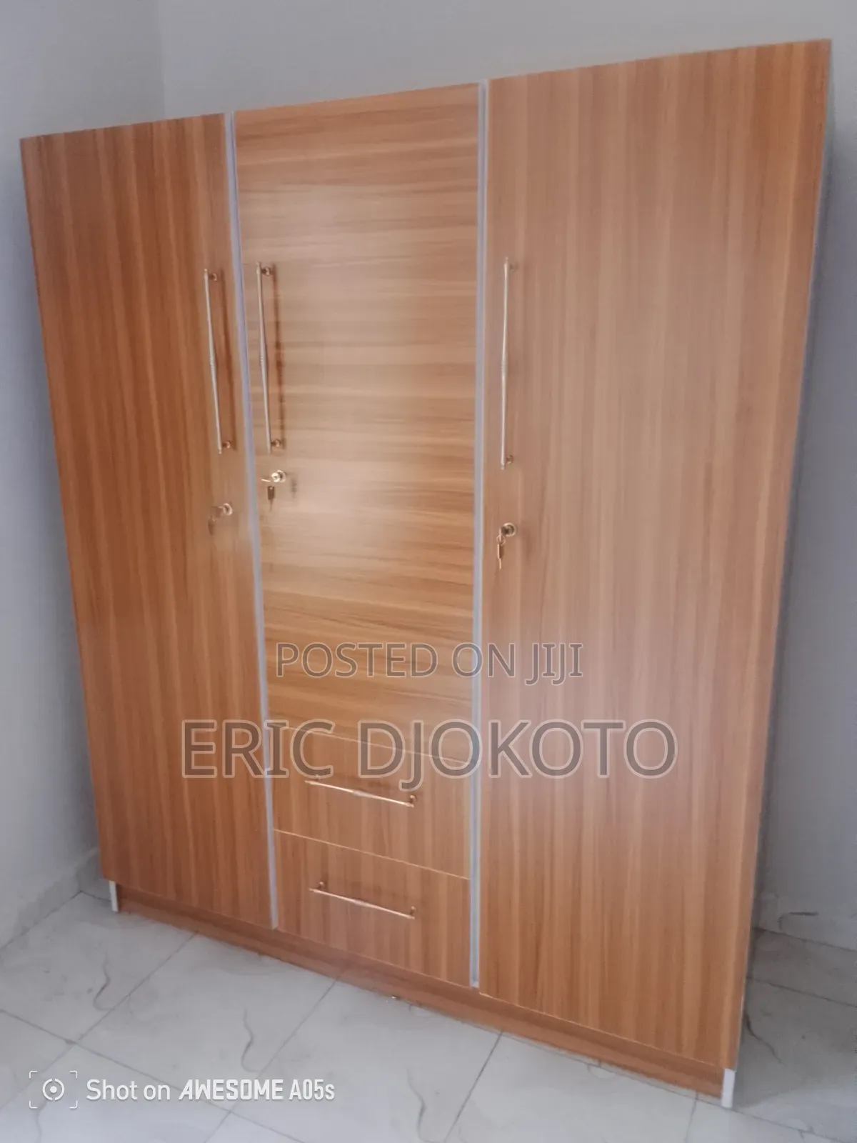 Wardrobe Cabinet With Long Handles