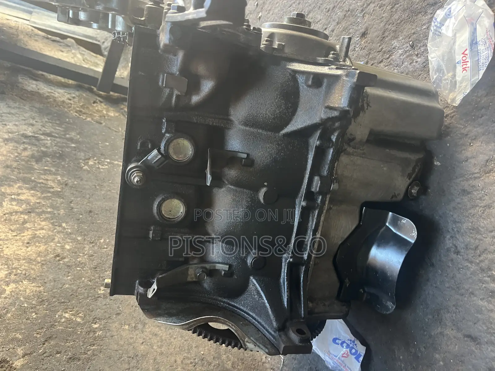 Toyota Vitz 4 Plugs 2010 Halve Block