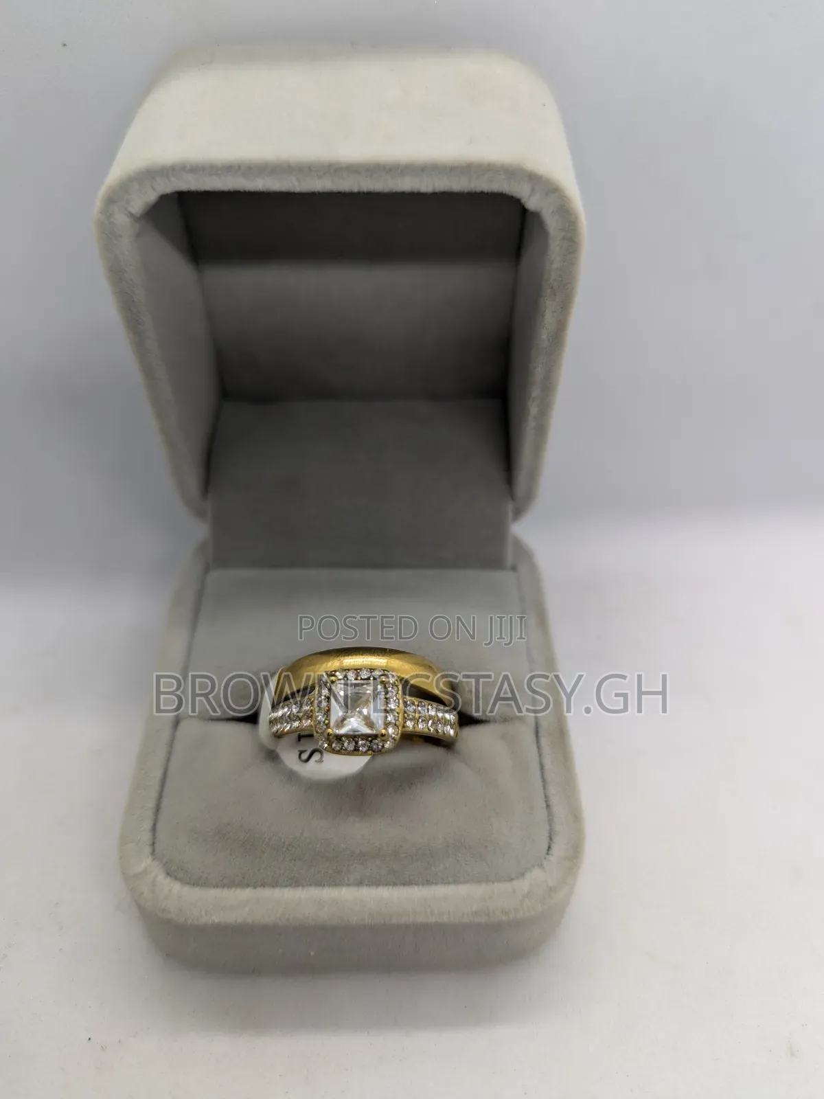 Square Diamond Cut 2 Piece Wedding Rings