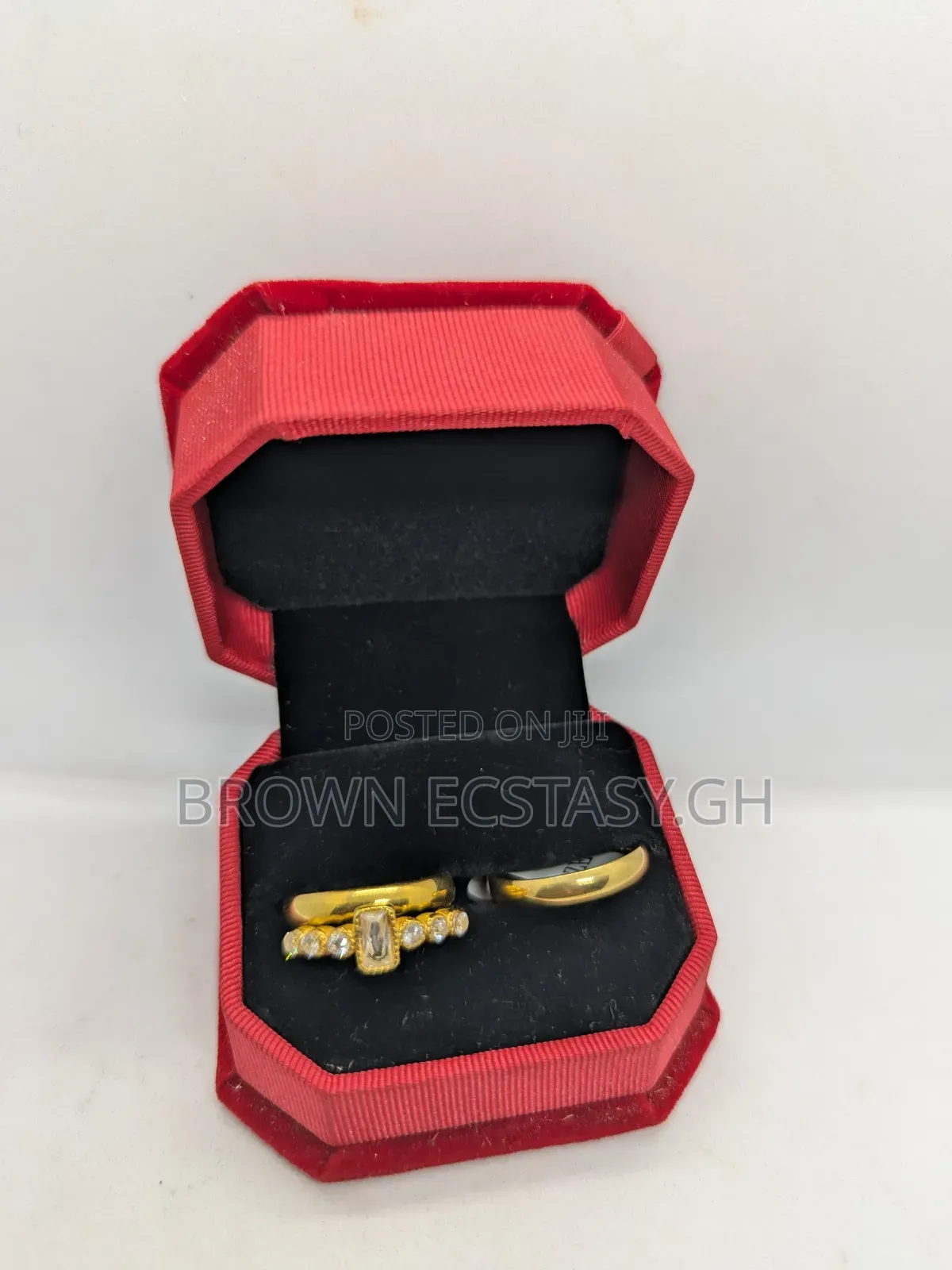 3 Piece Wedding Rings Square Shaped Stones (Swipe)