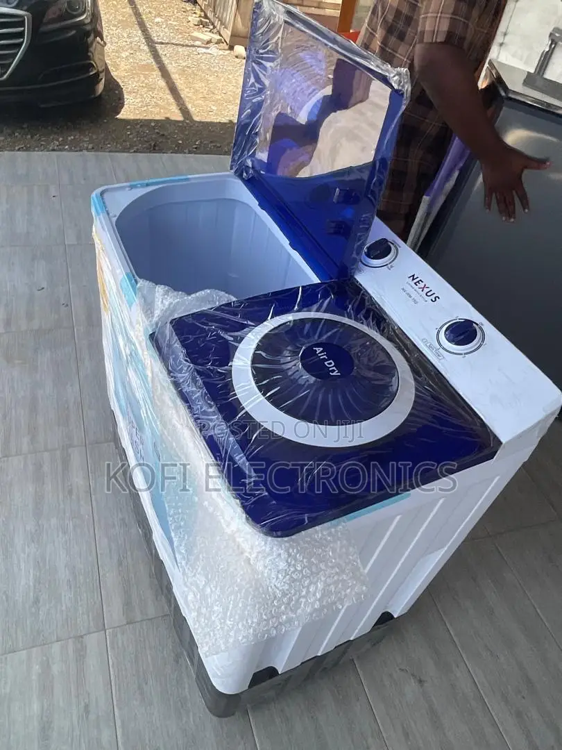 Sleek 15 Kg Modern Laundry Essential