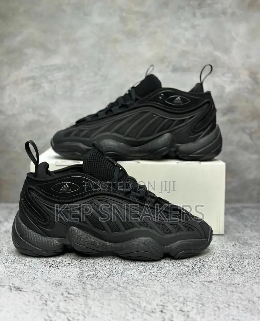 Adidas Yeezy 500 "Utility Black"