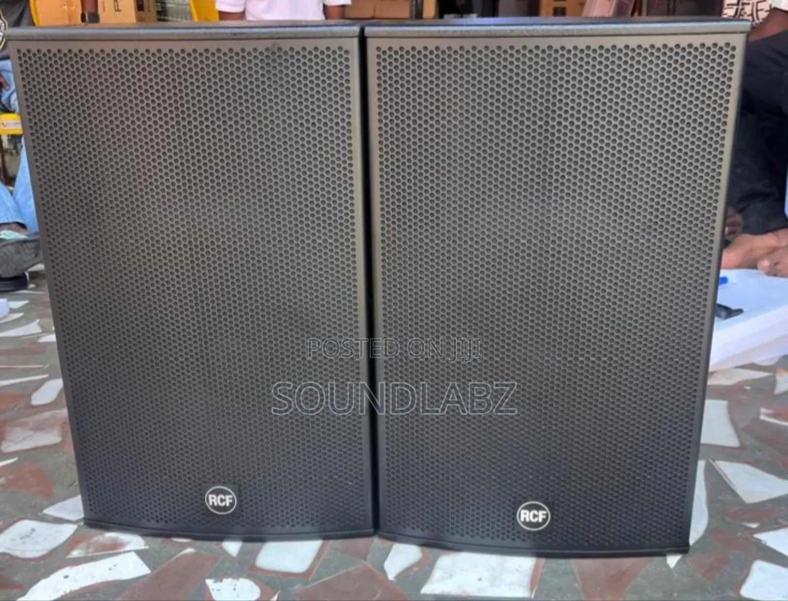Rcf Tt 25-a Ii 15inches Active Speaker/ Stage Monitors
