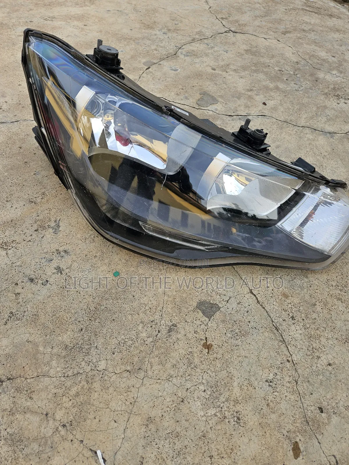 Audi A1 2012 Headlight Right Side