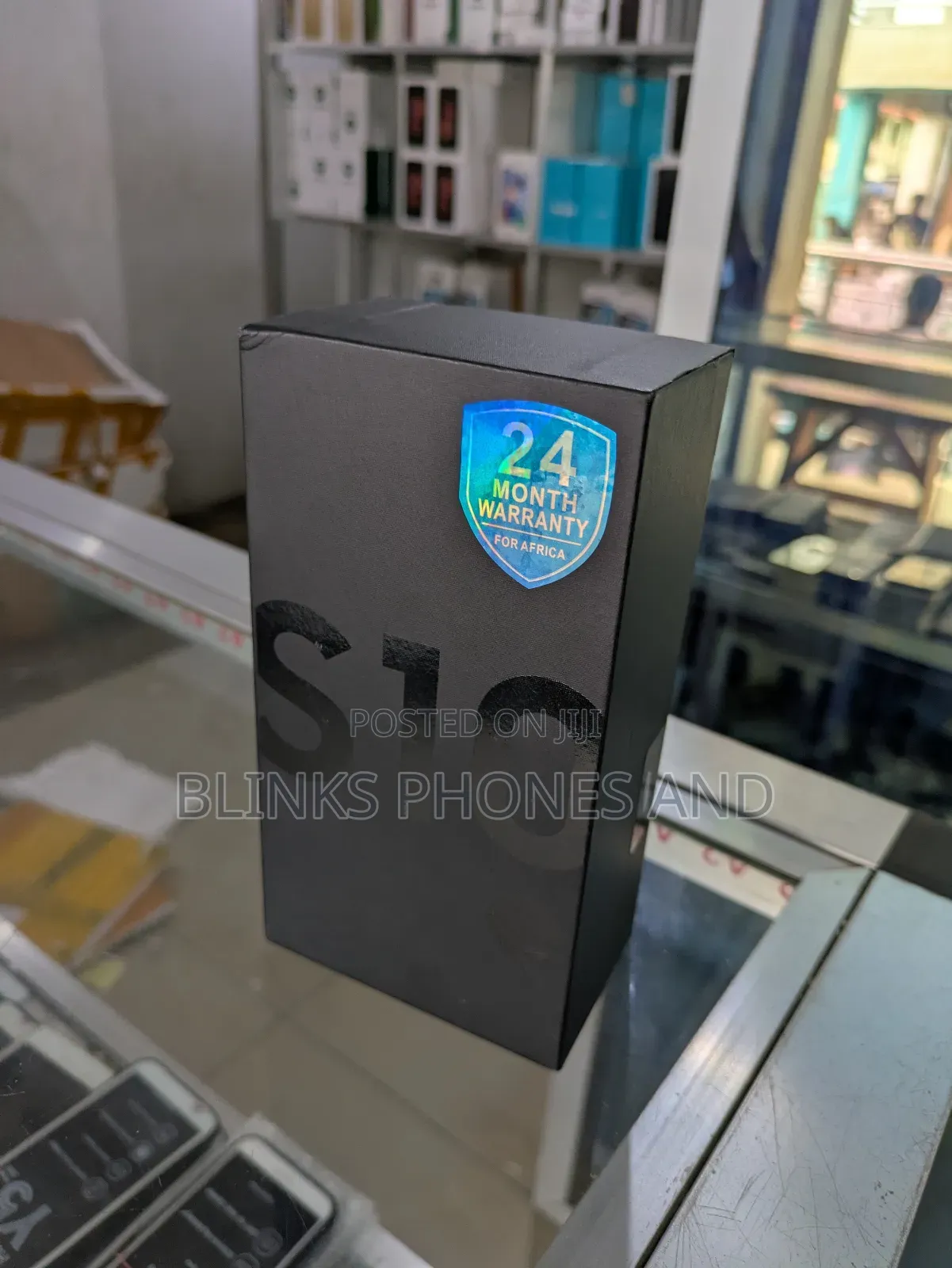 New Samsung Galaxy S10e 128 GB Black