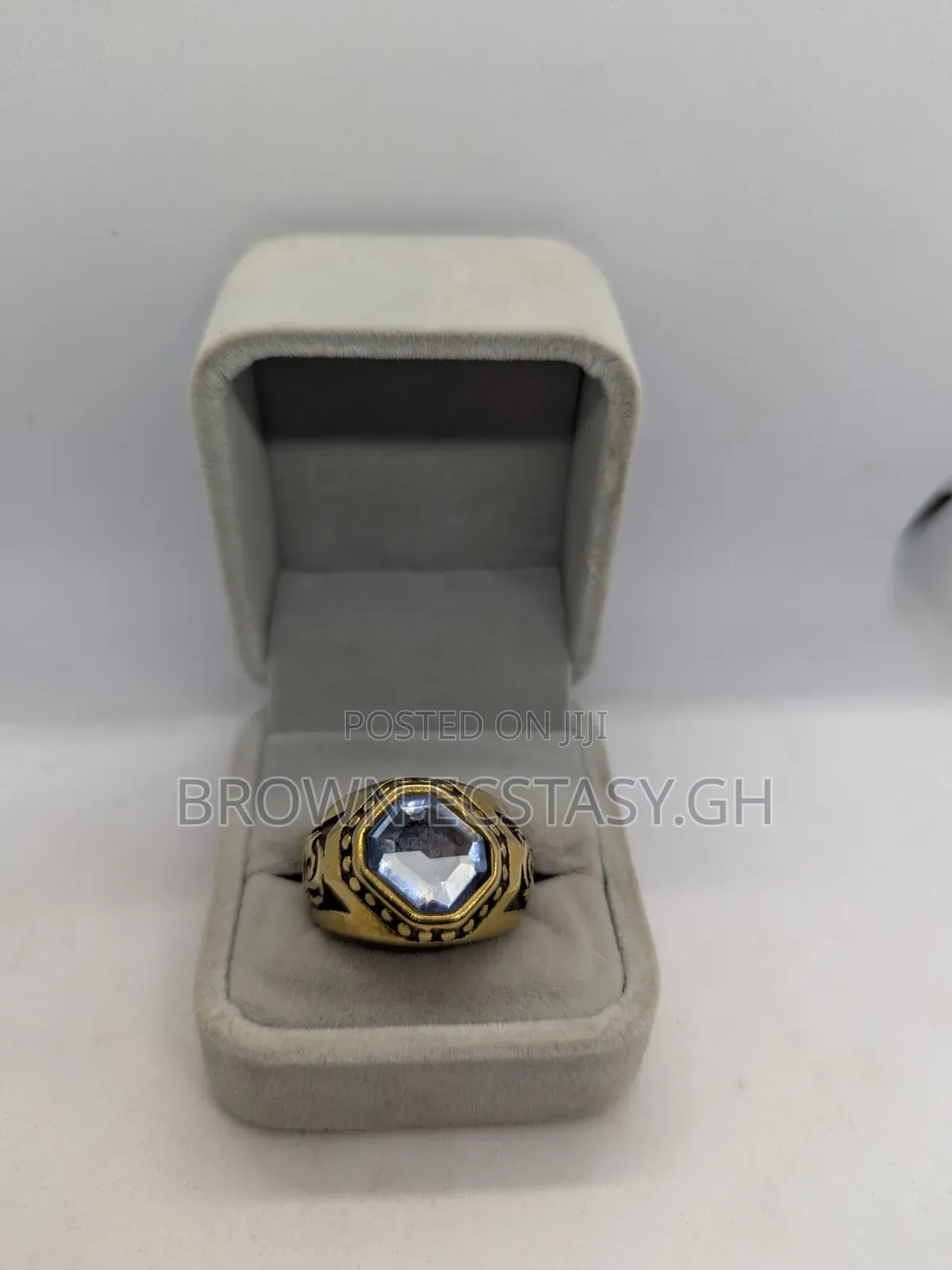 Sea Blue Stone Antique Ring