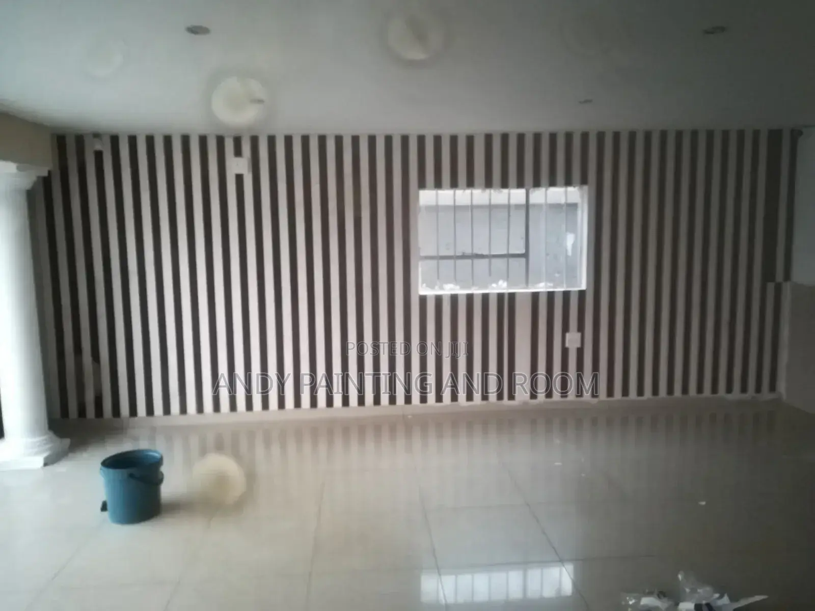Professional Wallpaper Installation Expert