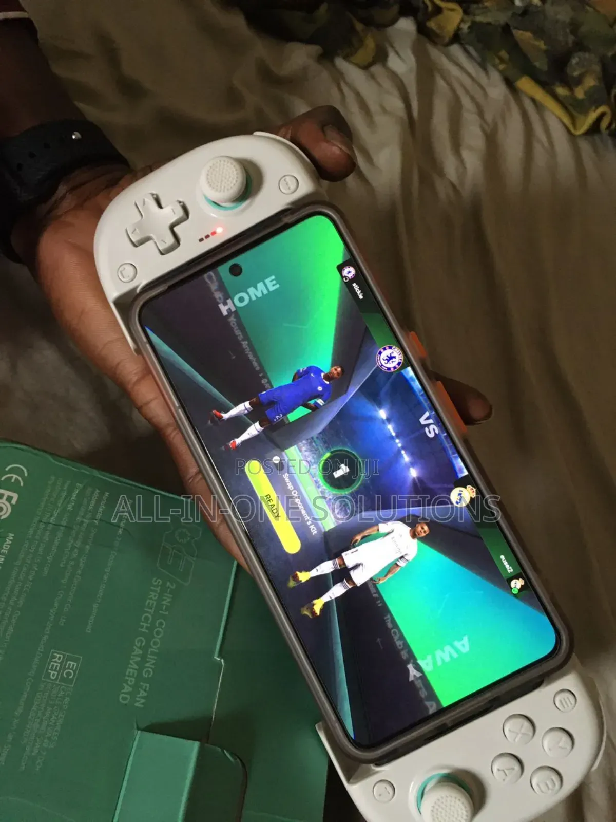 Wireless Controller for Phones