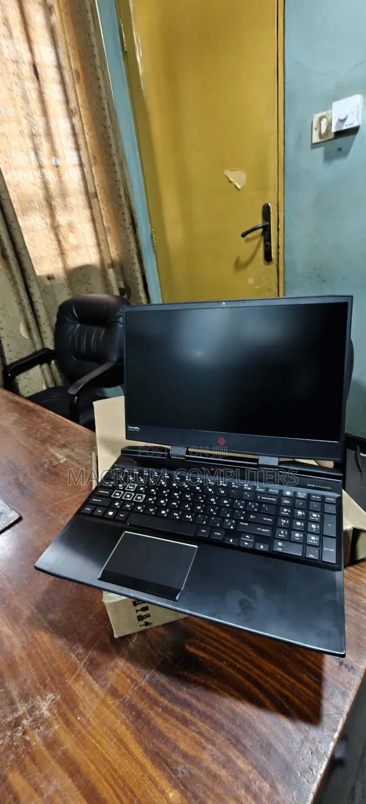 Laptop HP Omen 15-dh002nr 16GB Intel Core i7 SSD 512GB