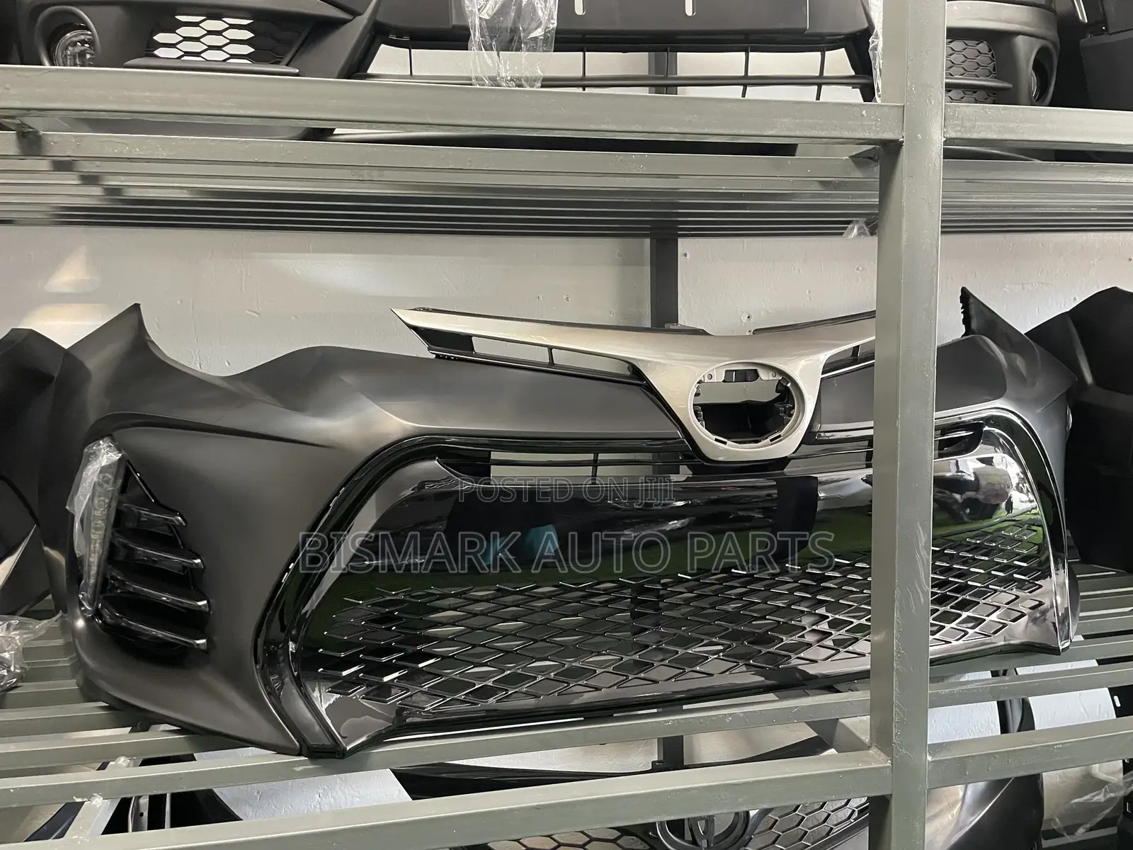 Toyota Corolla 2017-2018-2019 Front Bumper Complete Sports/Se