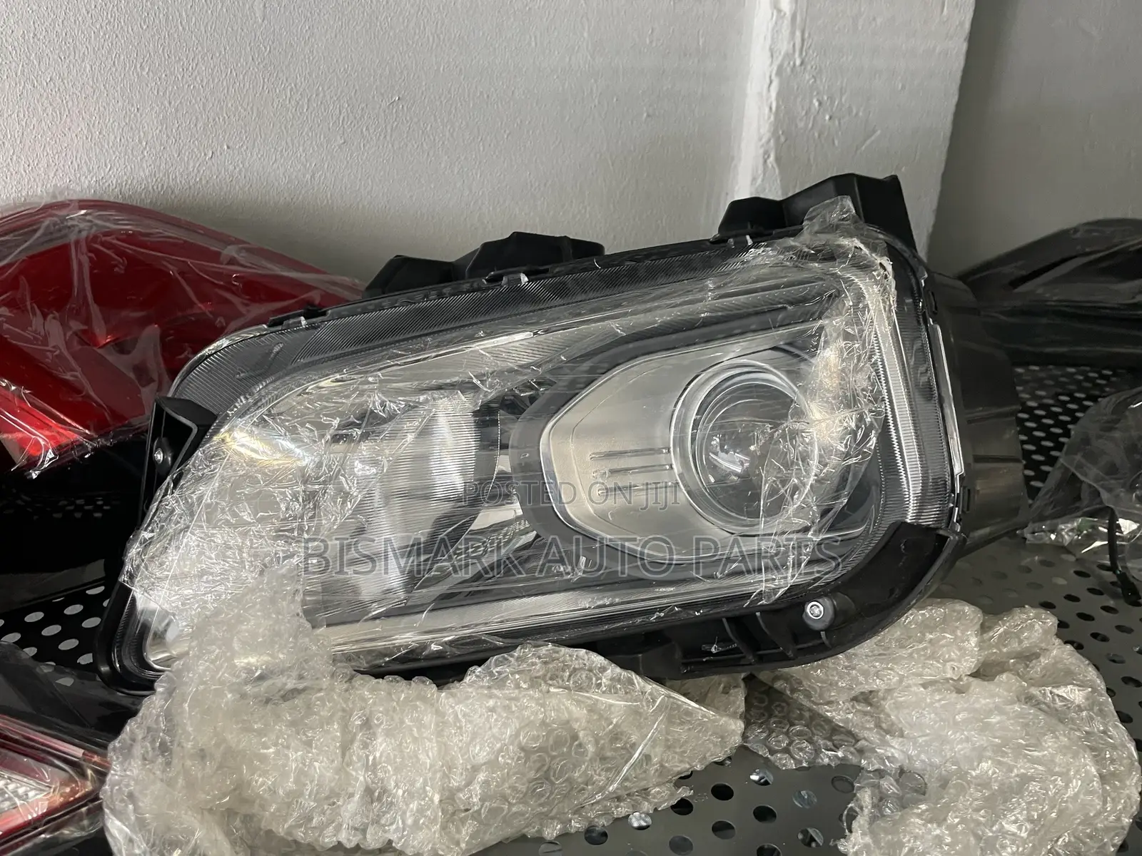 Hyundai Kona 2018-2019-2020-2021-2022 Headlight