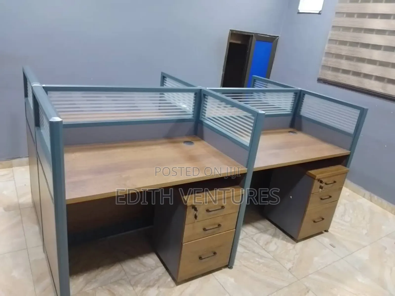 Office 4 Person Workstation With Drawers