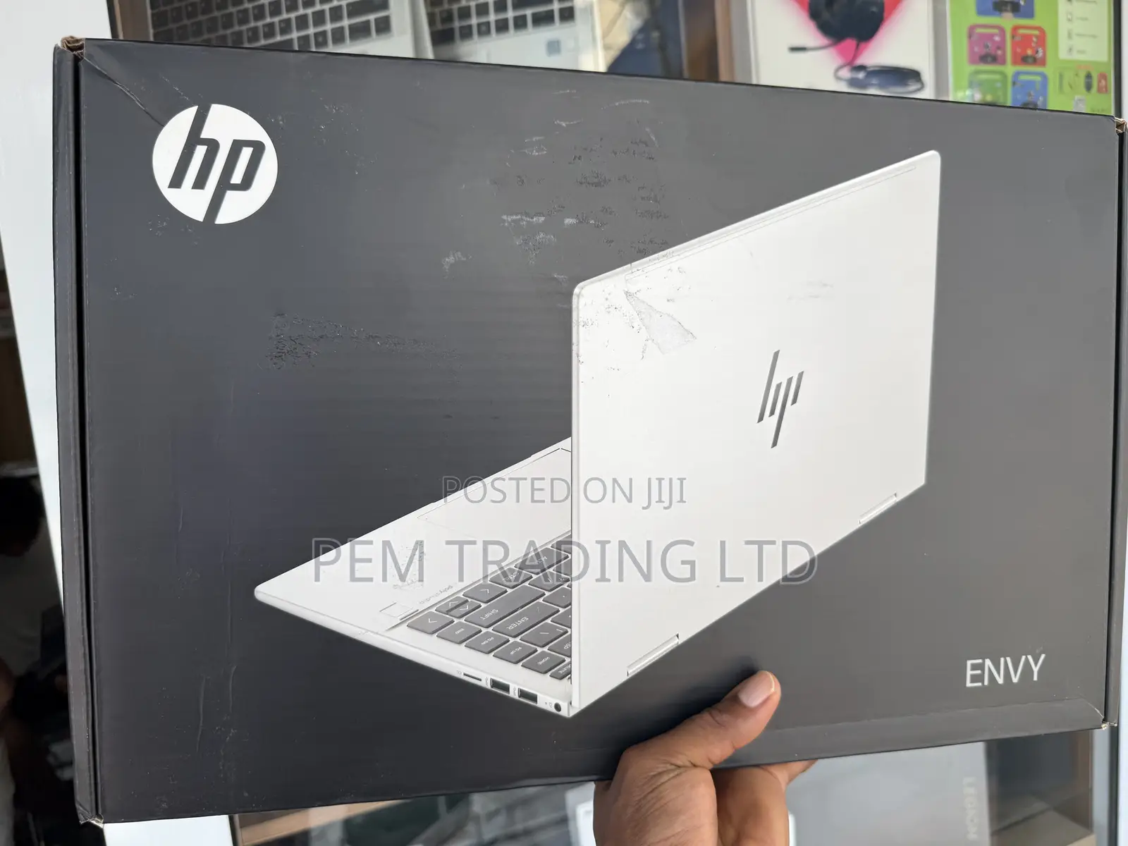 New Laptop HP Envy X360 8GB Intel Core 5 SSD 512GB