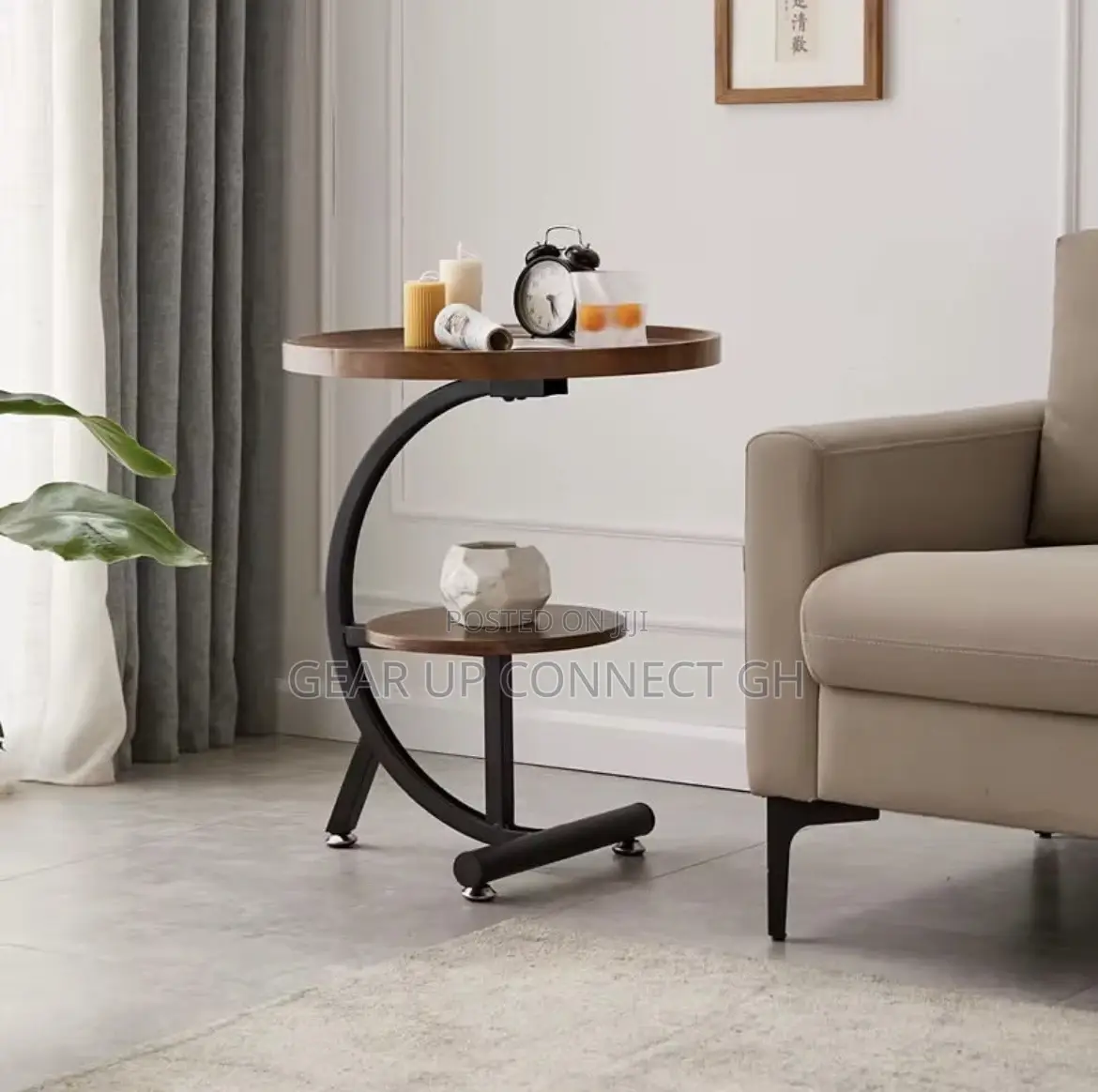 Round Wooden Cofee /Bedside Table