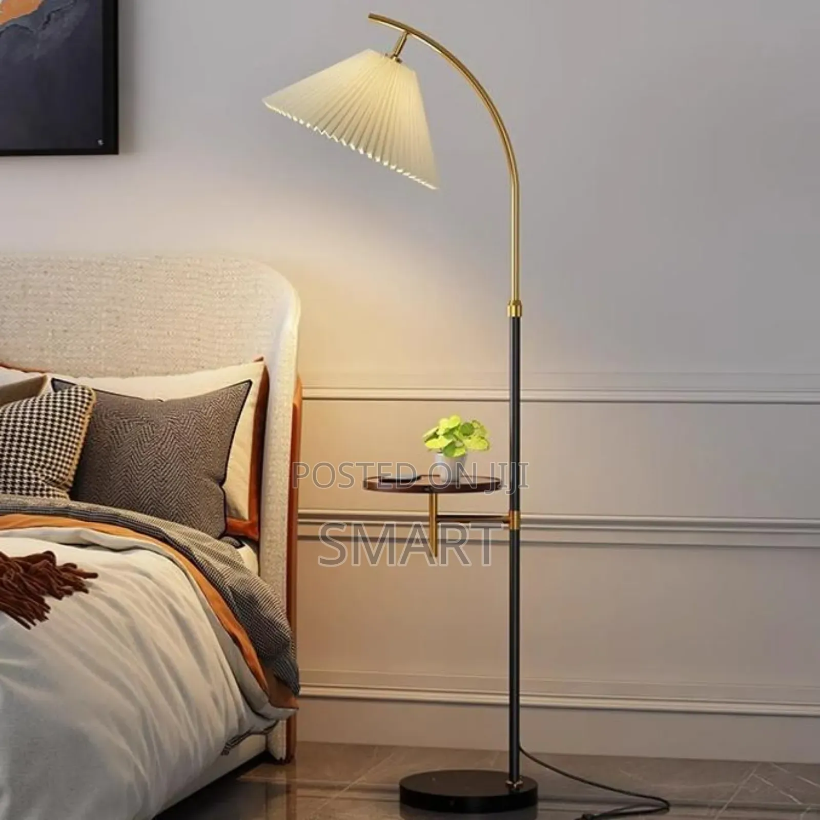 Stylish Modern Floor Lamp With Practical Table Art Design