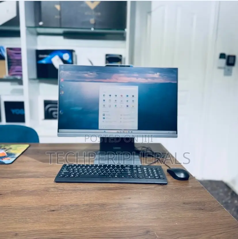 New Desktop Computer Lenovo 8GB Intel Core i5 SSD 512GB