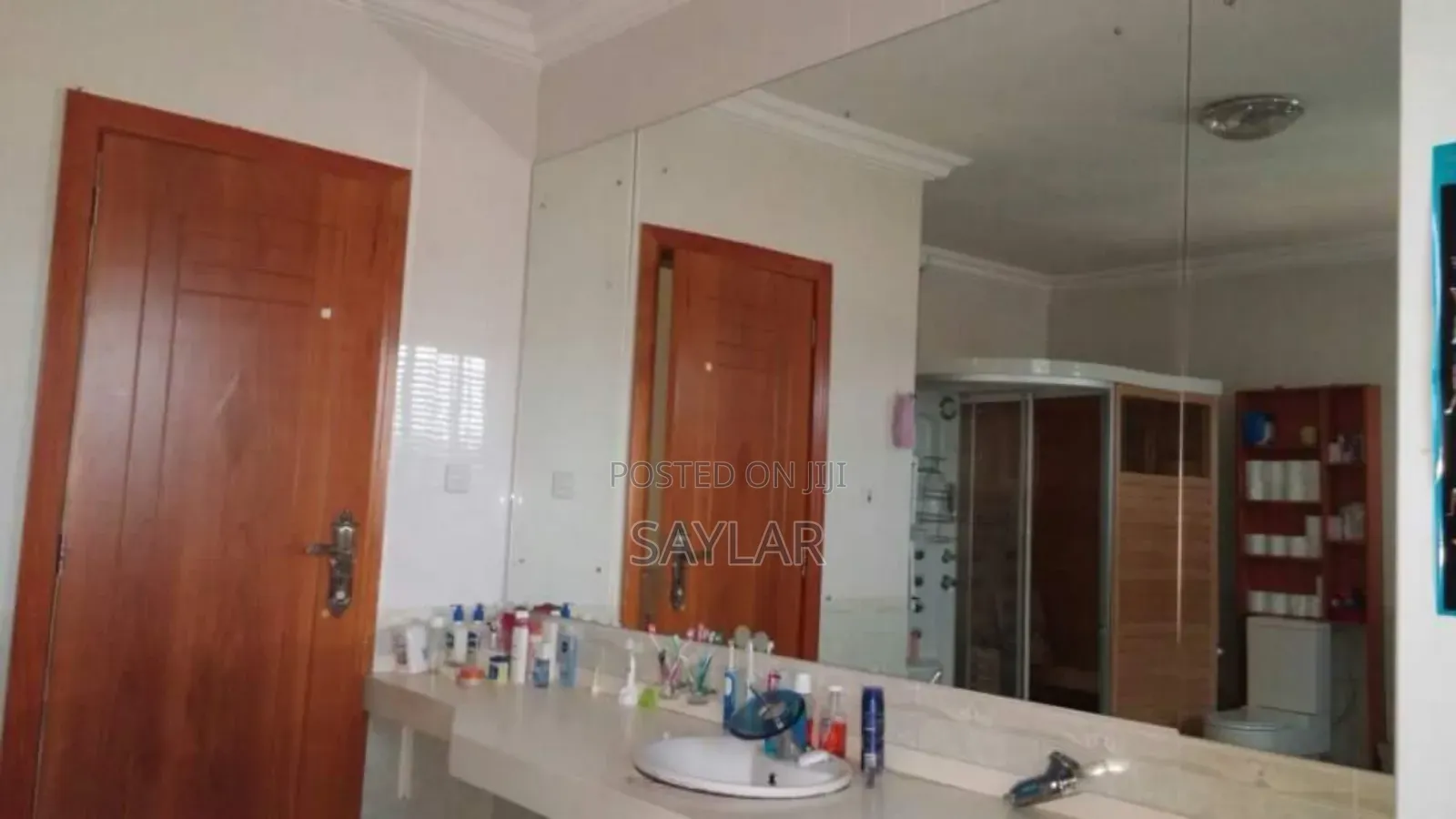4bdrm House in Enjoyy Estate, Tema Metropolitan for sale