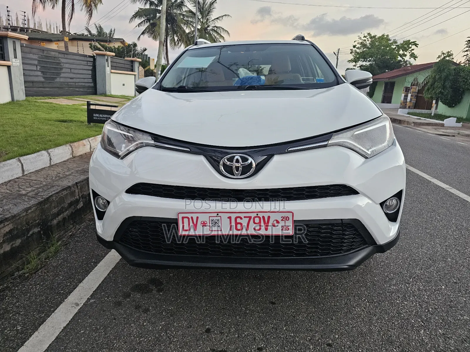 Toyota RAV4 2016 White