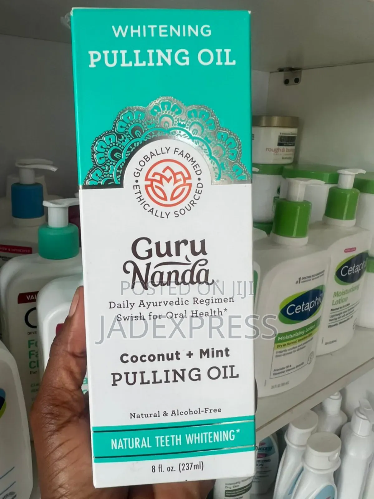 Guru Nanda Coconut+ Mint Pulling Oil