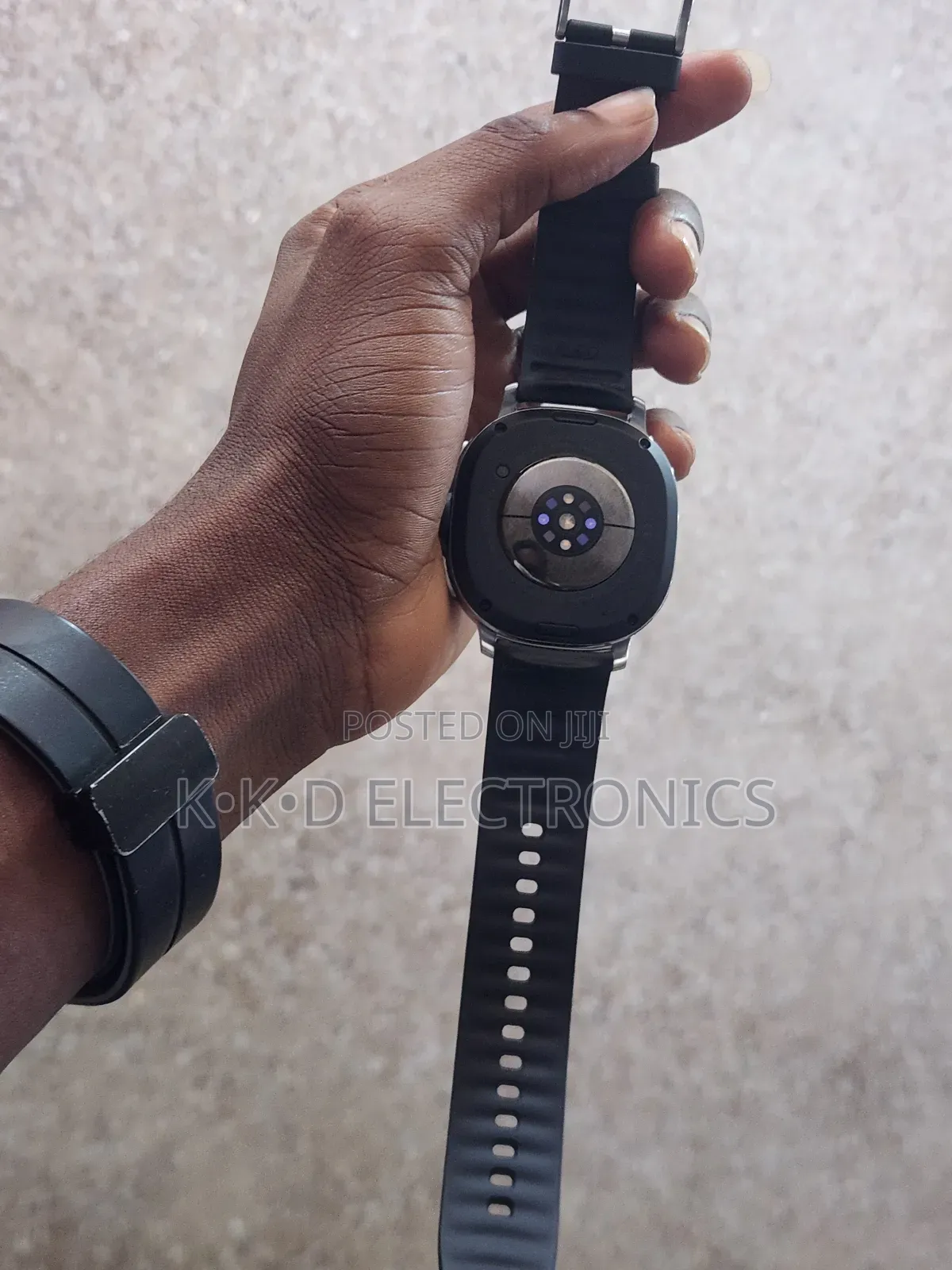 Watch 8 Classic 47mm