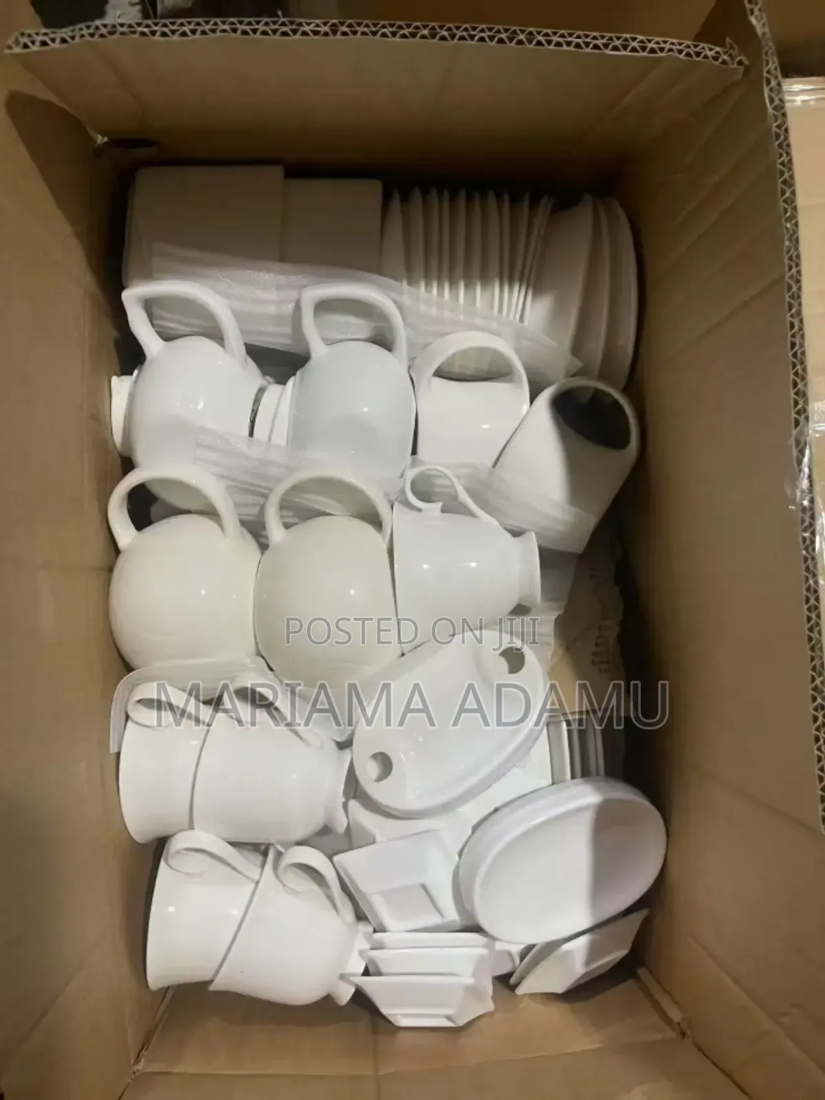 Mixed Ceramic Kitchenwares
