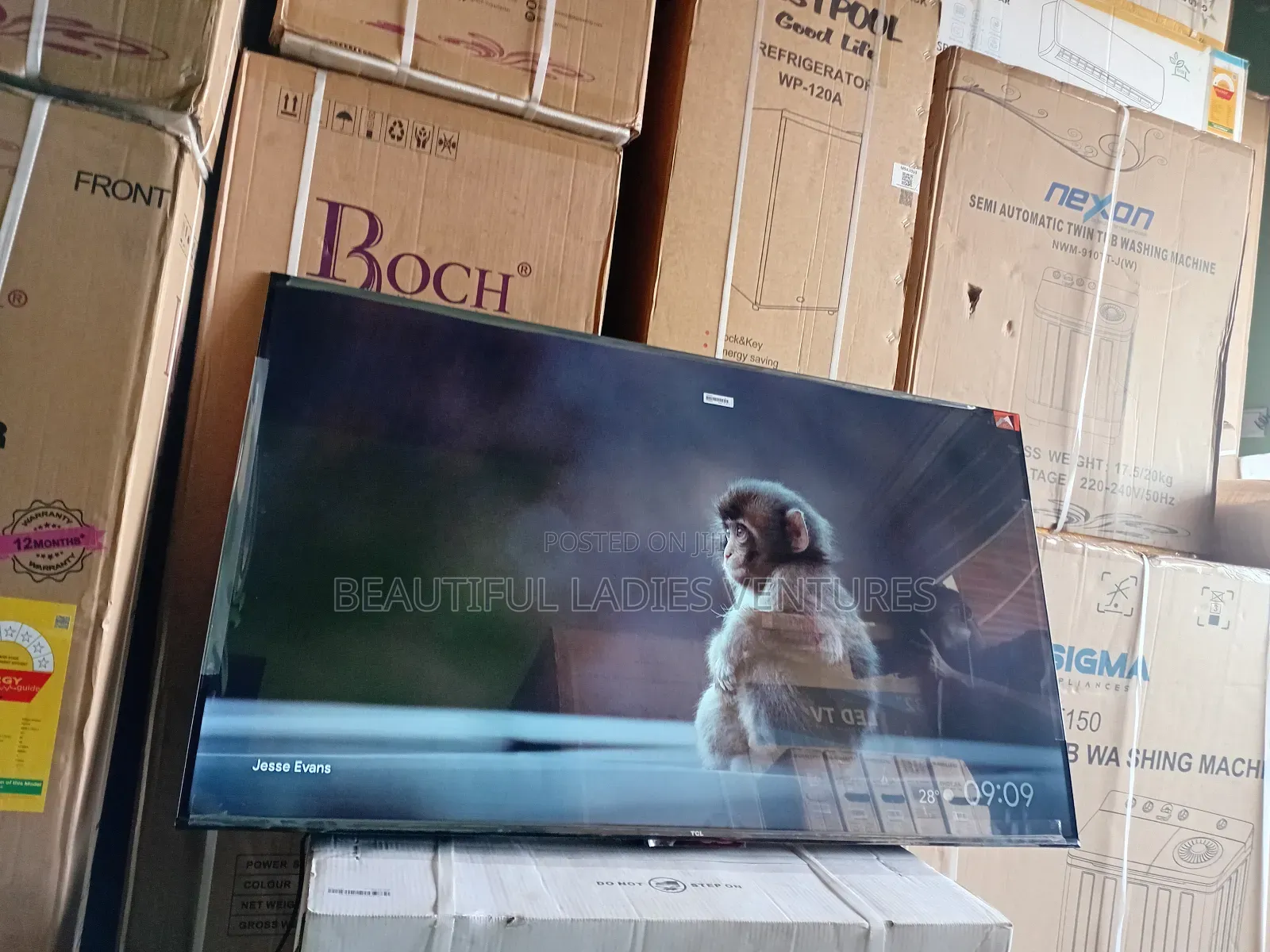 Elegant 65-Inch Smart Ledinternet Apps, Visual Display for Family Tv