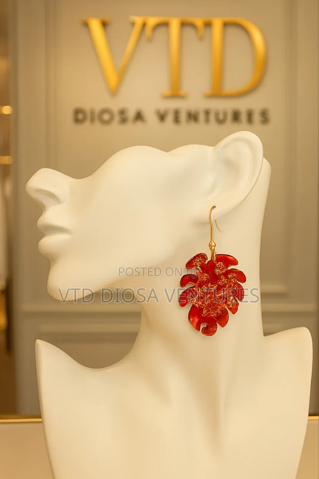 Voguish Luxe Earrings